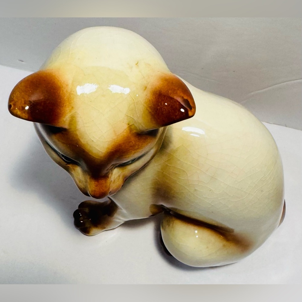 MCM Vintage Ceramic Standing Siamese Cat Figurine - Picture 3 of 16
